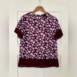 Banana Republic Woman’s Top Size Small